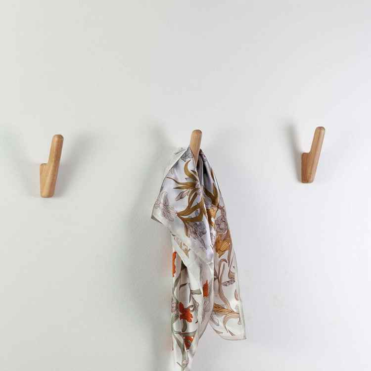 قلاب آویز چوبی